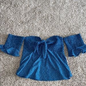 Express Of the Shoulder Top - Size Small